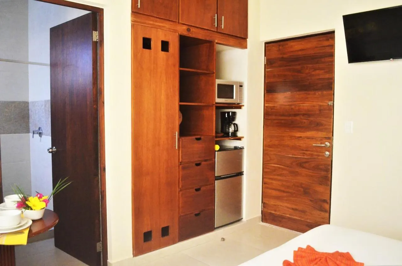 Arrecifes Suites Puerto Morelos Aparthotel