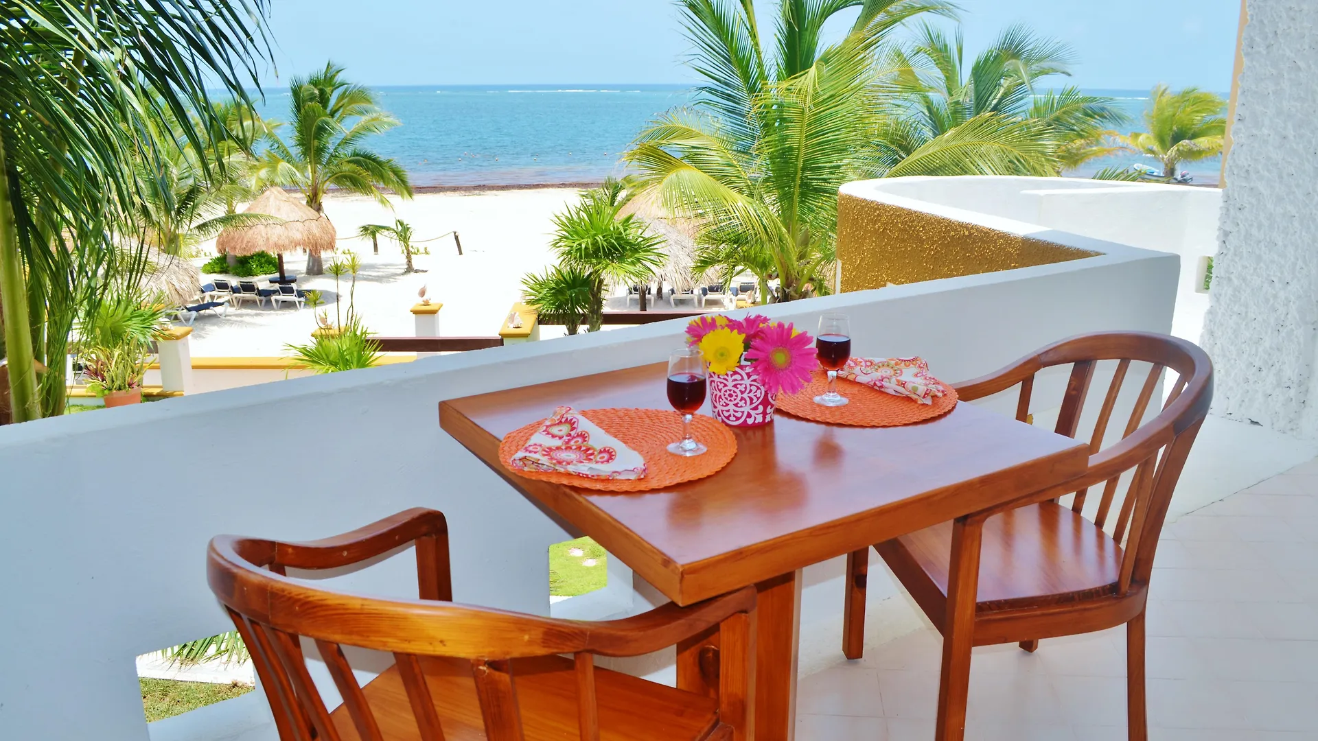 Arrecifes Suites Puerto Morelos 3*,  México