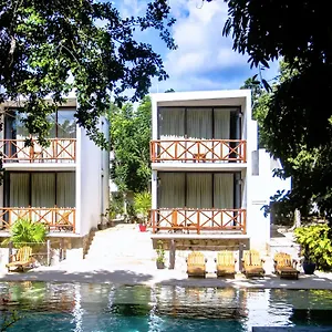 https://casa-tortuga.tulum-hotels.net