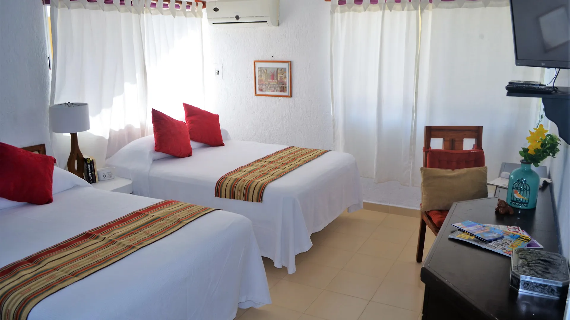 Arrecifes Suites Puerto Morelos 3*,