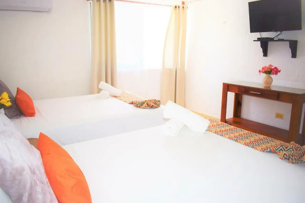 Arrecifes Suites Puerto Morelos 3*,  Mexiko